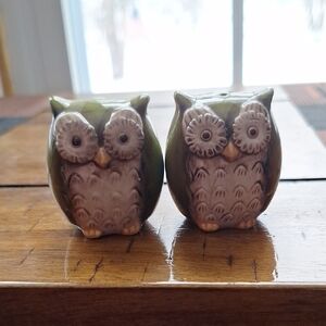 Grasslands Road Green and Brown Owl Salt And Pepper Shakers